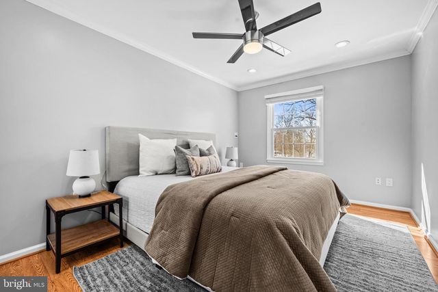 8309 MAGIC LEAF RD, Springfield, VA 22153