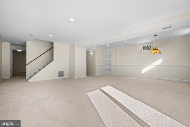 8309 MAGIC LEAF RD, Springfield, VA 22153