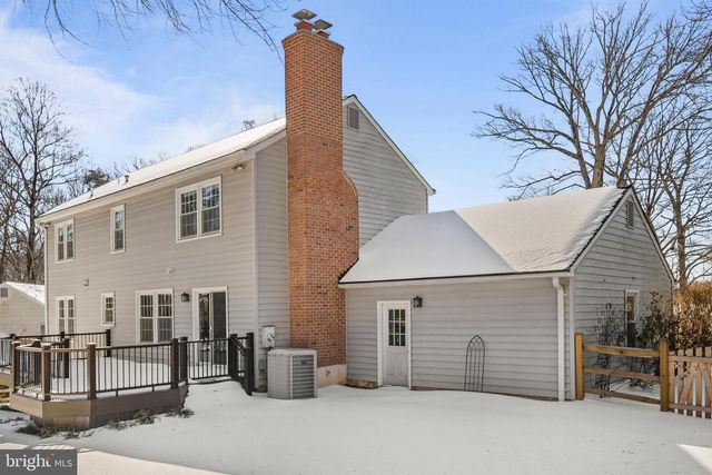 8309 MAGIC LEAF RD, Springfield, VA 22153