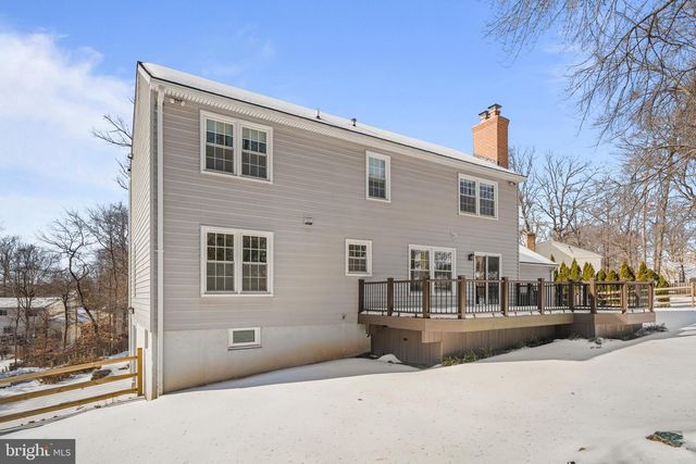 8309 MAGIC LEAF RD, Springfield, VA 22153