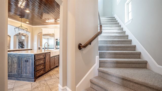 195 Angelina Drive, Aledo, TX 76008