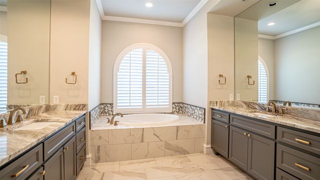 195 Angelina Drive, Aledo, TX 76008