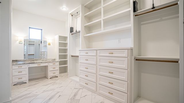 195 Angelina Drive, Aledo, TX 76008