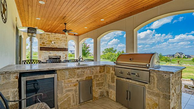 195 Angelina Drive, Aledo, TX 76008