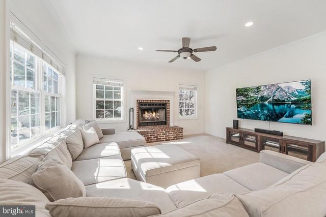 7088 AUBURN MILL RD, Warrenton, VA 20187