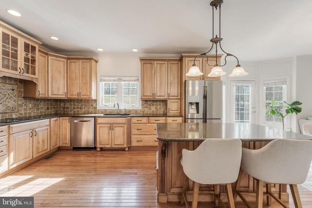 7088 AUBURN MILL RD, Warrenton, VA 20187