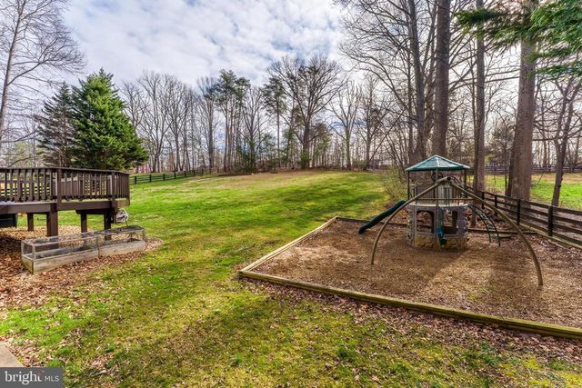 7088 AUBURN MILL RD, Warrenton, VA 20187