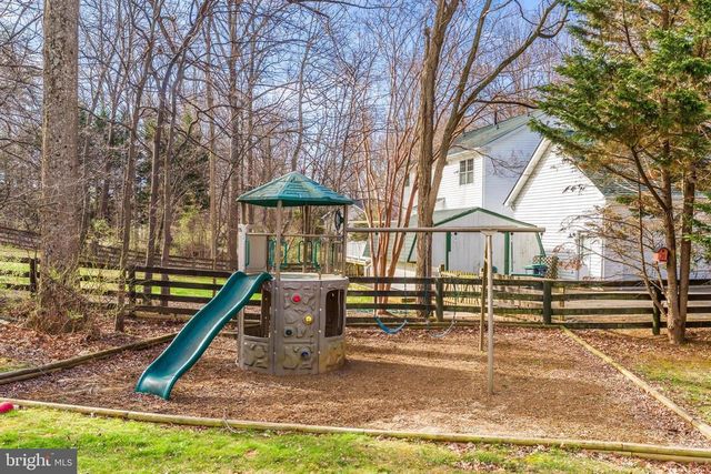 7088 AUBURN MILL RD, Warrenton, VA 20187