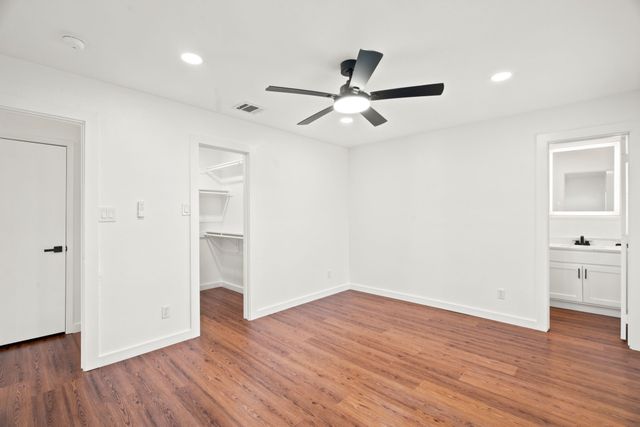 1720 N Bent Tree Trail, Grand Prairie, TX 75052
