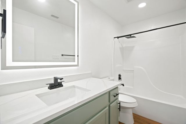 1720 N Bent Tree Trail, Grand Prairie, TX 75052
