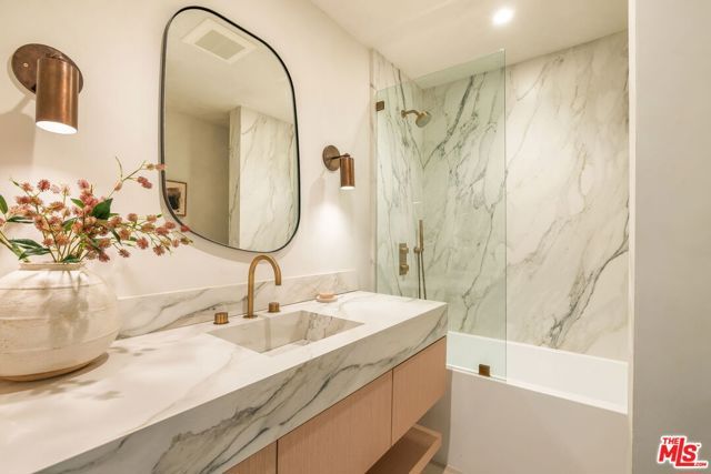 8353 Sunset View Drive, Los Angeles, CA 90069