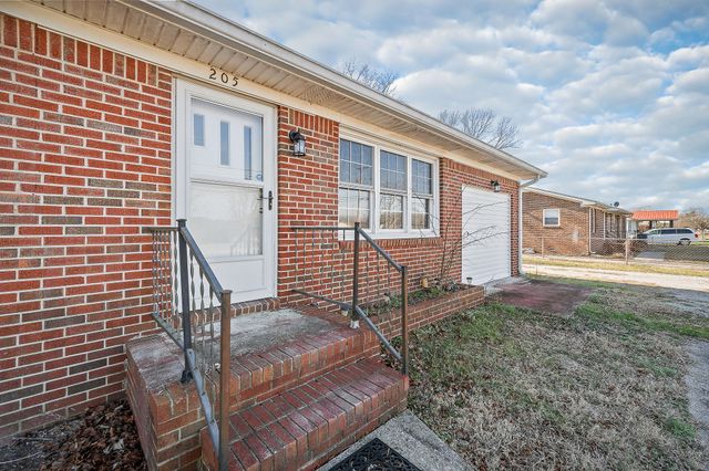 205 Couch St, Mcminnville, TN 37110