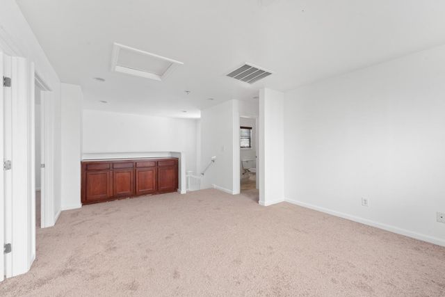 35 Seatuck Ct, Sacramento, CA 95835