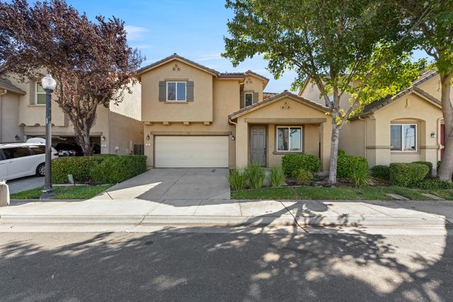35 Seatuck Ct, Sacramento, CA 95835