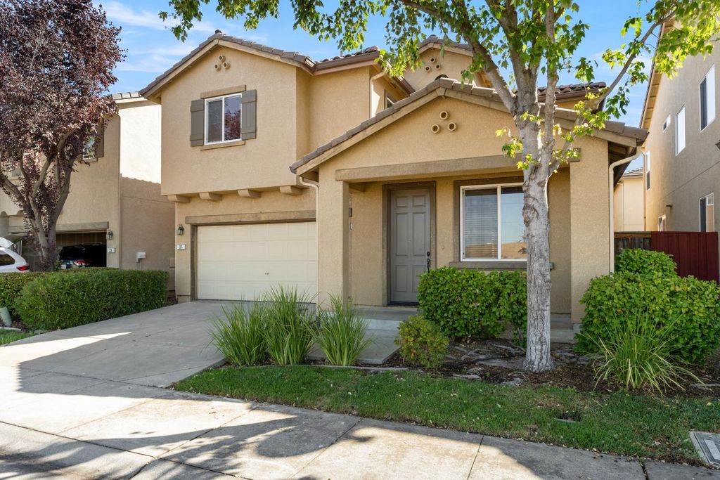 35 Seatuck Ct, Sacramento, CA 95835