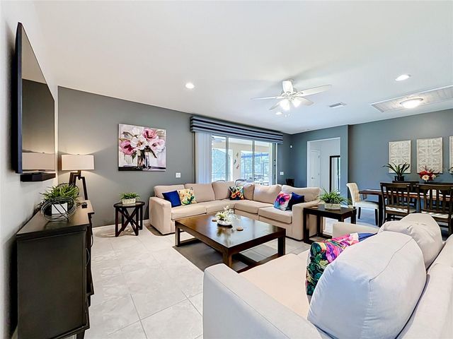 8879 QIN LOOP, Kissimmee, FL 34747