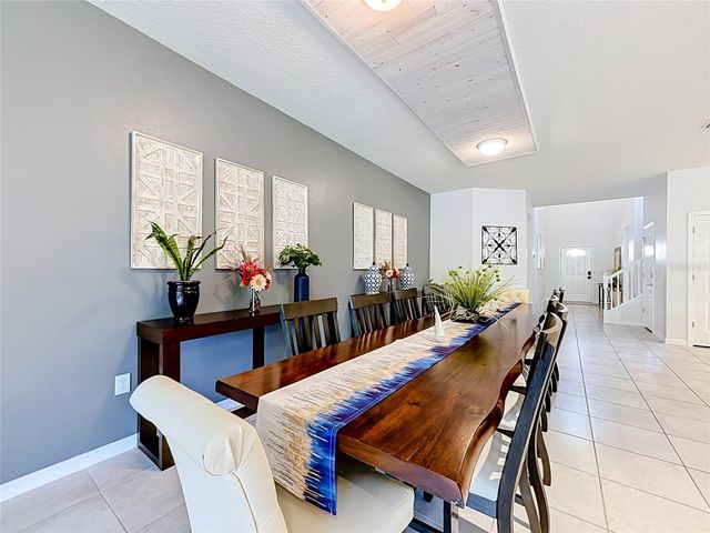 8879 QIN LOOP, Kissimmee, FL 34747