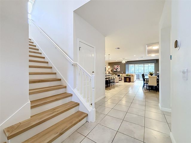 8879 QIN LOOP, Kissimmee, FL 34747