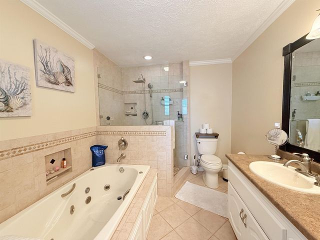 9 Keosauqua Drive, Cherokee Village, AR 72529