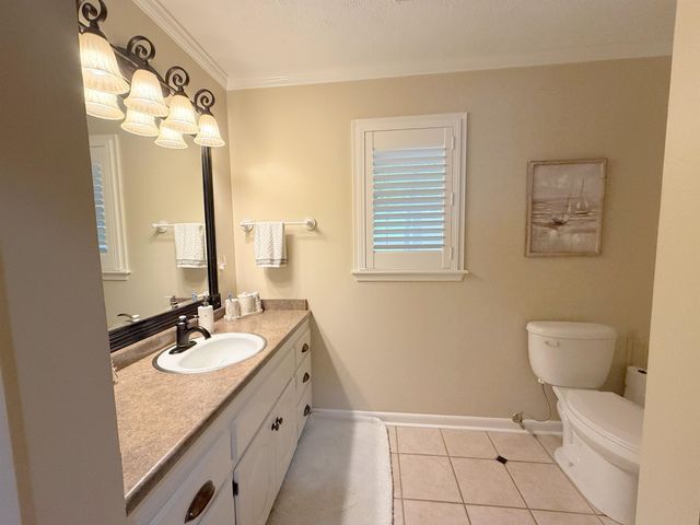 9 Keosauqua Drive, Cherokee Village, AR 72529