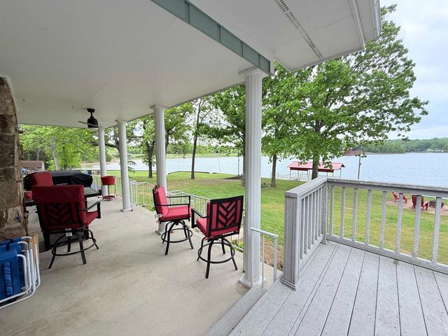 9 Keosauqua Drive, Cherokee Village, AR 72529