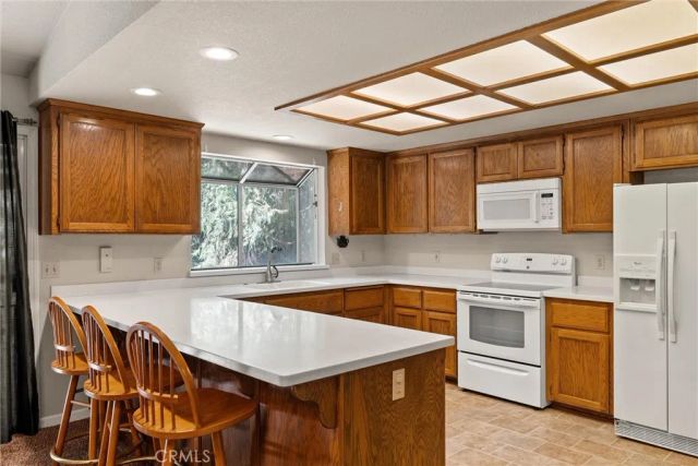 14373 Holmwood Drive, Magalia, CA 95954