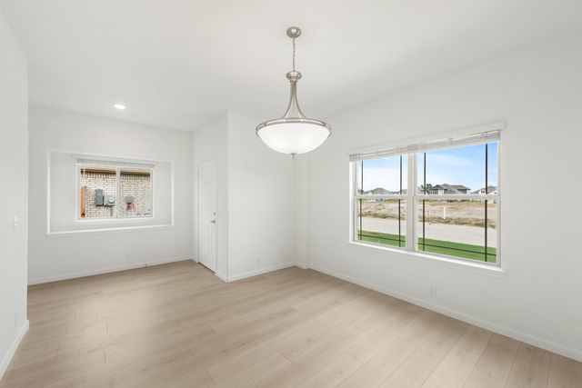 212 Eagle View Lane, Commerce, TX 75428