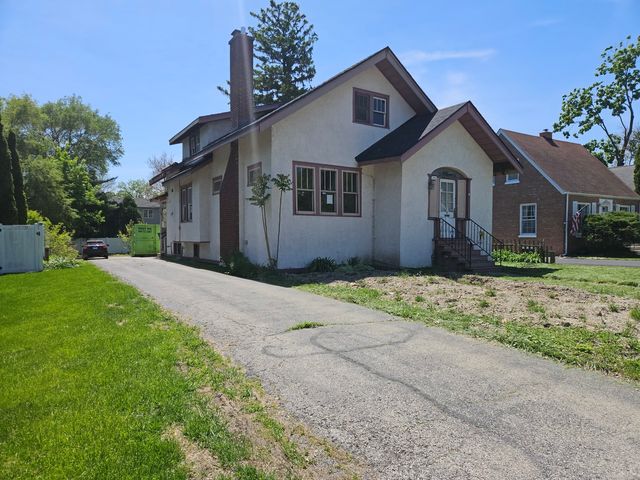 246 E North Avenue, Elmhurst, IL 60126