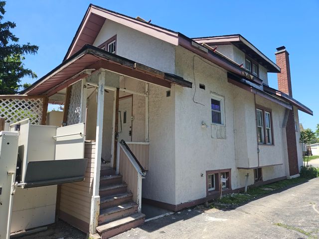 246 E North Avenue, Elmhurst, IL 60126