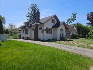 246 E North Avenue, Elmhurst, IL 60126