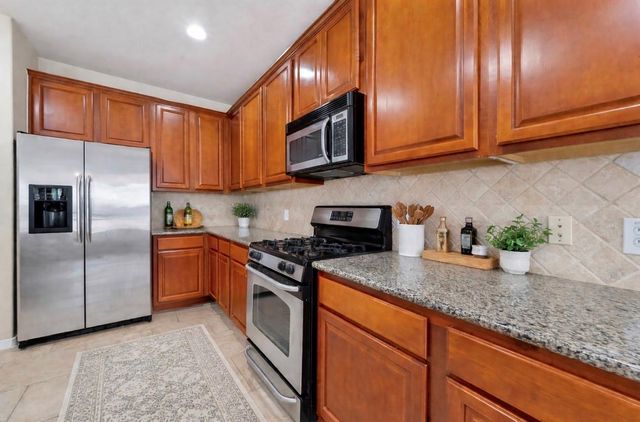 5211 Shadow Breeze Lane, Katy, TX 77494