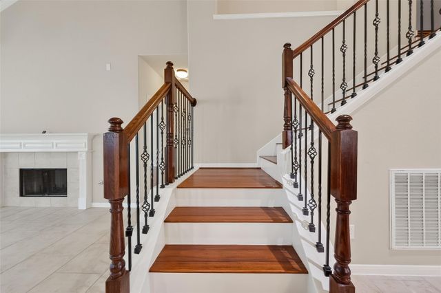 5211 Shadow Breeze Lane, Katy, TX 77494
