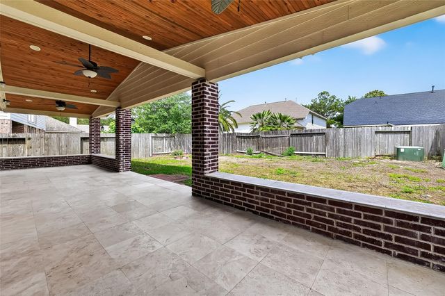 5211 Shadow Breeze Lane, Katy, TX 77494