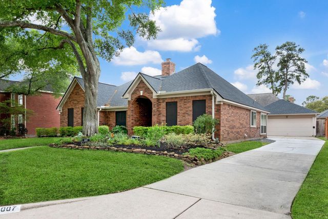 6007 Summer Oaks Drive, Humble, TX 77346