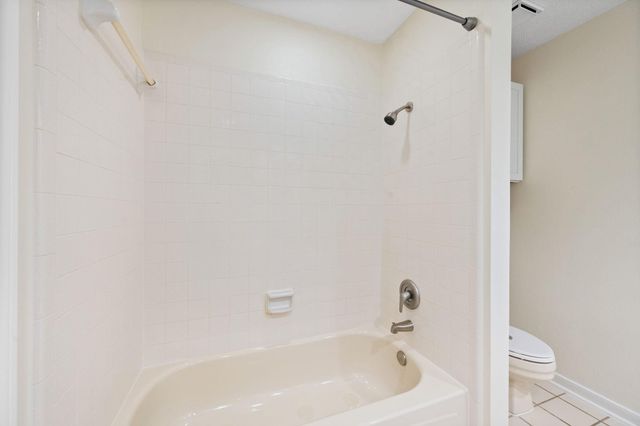 6007 Summer Oaks Drive, Humble, TX 77346