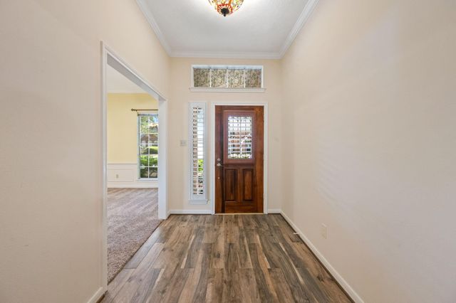 6007 Summer Oaks Drive, Humble, TX 77346