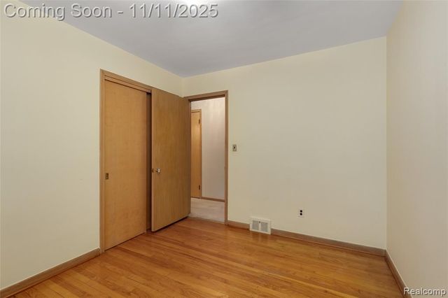 18258 Empire Avenue, Eastpointe, MI 48021