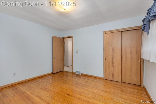 18258 Empire Avenue, Eastpointe, MI 48021