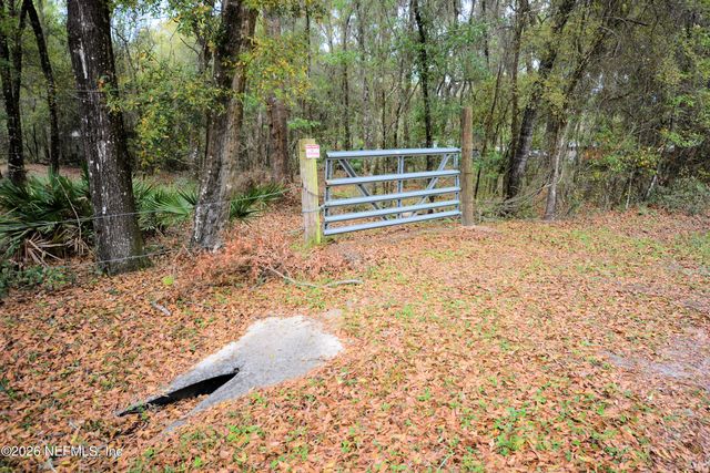 707 HILLSBOROUGH Avenue, Florahome, FL 32140