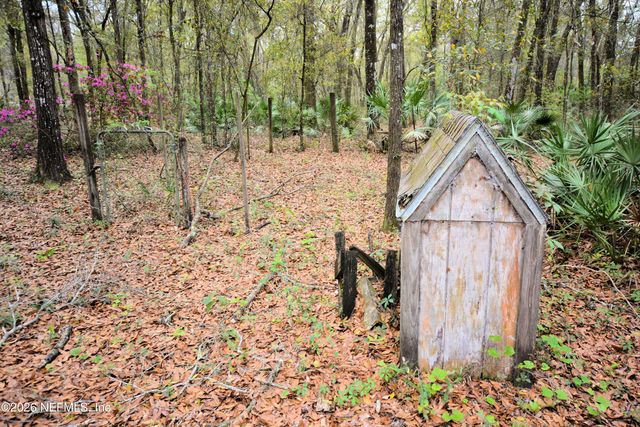 707 HILLSBOROUGH Avenue, Florahome, FL 32140