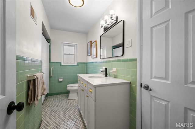 11842 Sunlind, Sunset Hills, MO 63127