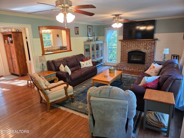 890 County Rd 51, Athens, TN 37303