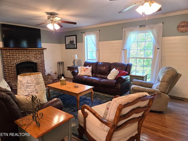 890 County Rd 51, Athens, TN 37303