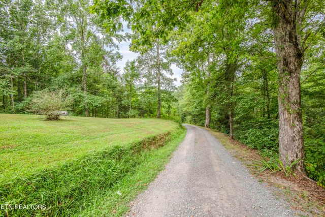 890 County Rd 51, Athens, TN 37303