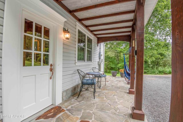 890 County Rd 51, Athens, TN 37303