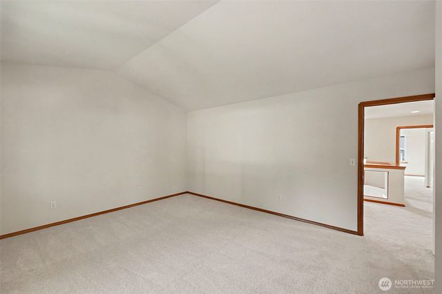 7530 NE 204th Place, Kenmore, WA 98028