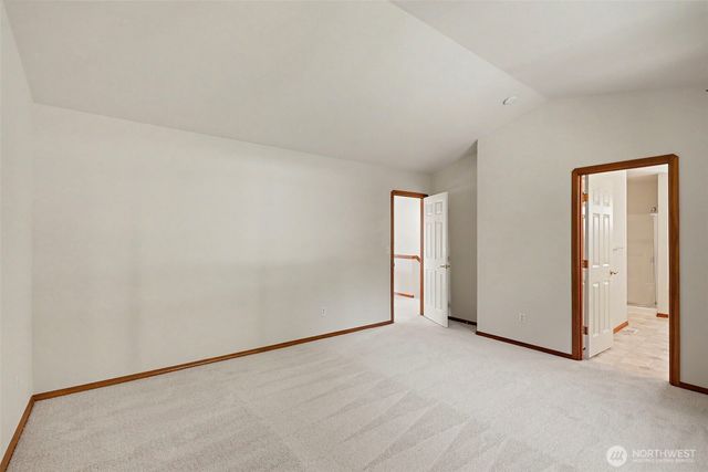 7530 NE 204th Place, Kenmore, WA 98028