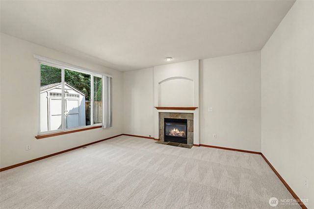 7530 NE 204th Place, Kenmore, WA 98028