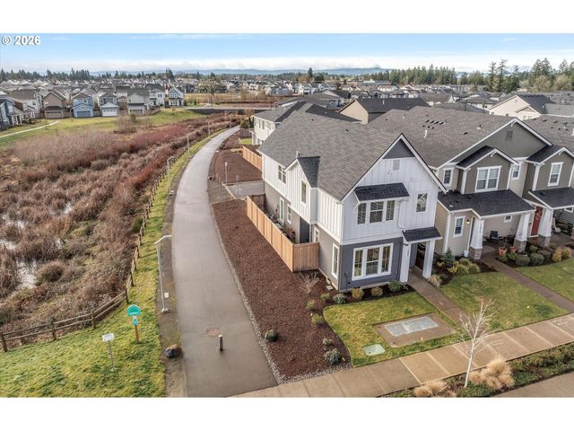 7074 Se BLANTON St, Hillsboro, OR 97123