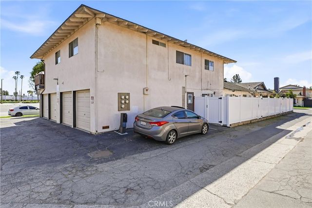 16732 Bartlett Lane, Huntington Beach, CA 92647